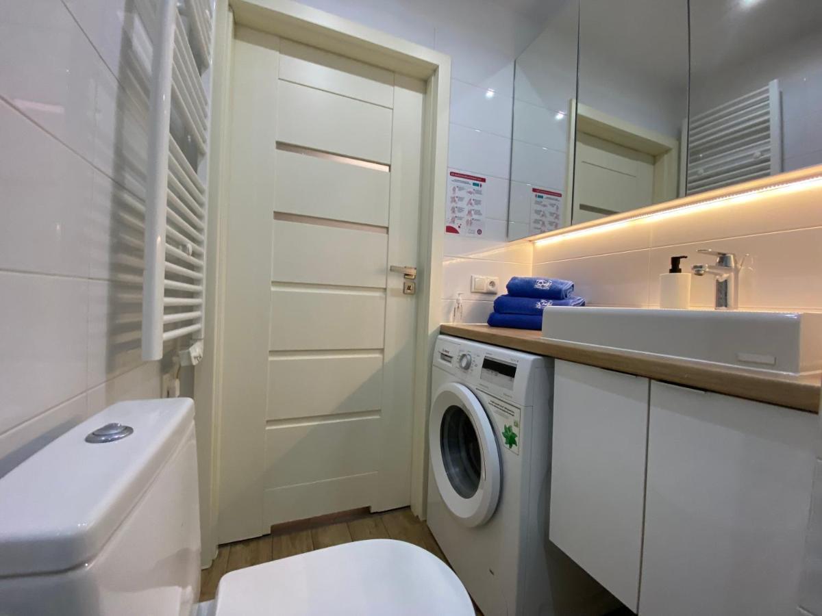 Apartamenty Hallera กดัญสก์ ภายนอก รูปภาพ